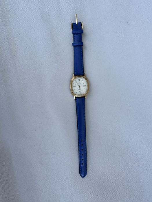 Ceas de dama Omega de Ville quartz