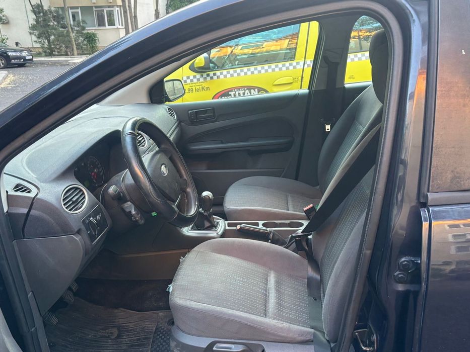 Ford focus hatcback