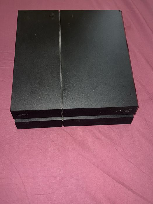 PS4 1TB CUH-1216B + 3 Controllere + GTA V + WWE 2K22 + Dragon Ball FighterZ