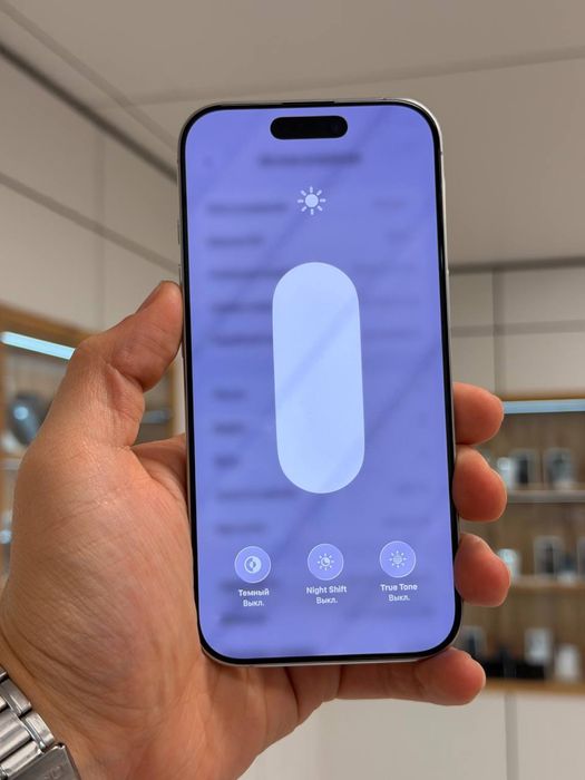 iPhone 16 Pro | 256 GB | eSIM