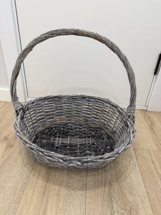 Продам корзину большую 40*38