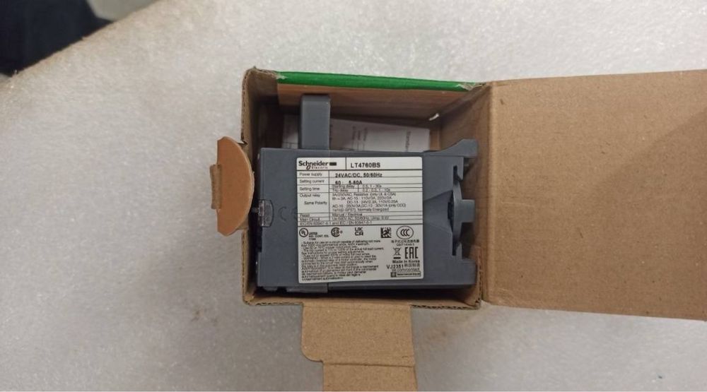 Електронно реле 0,5 A 6A 24V AC Schneider