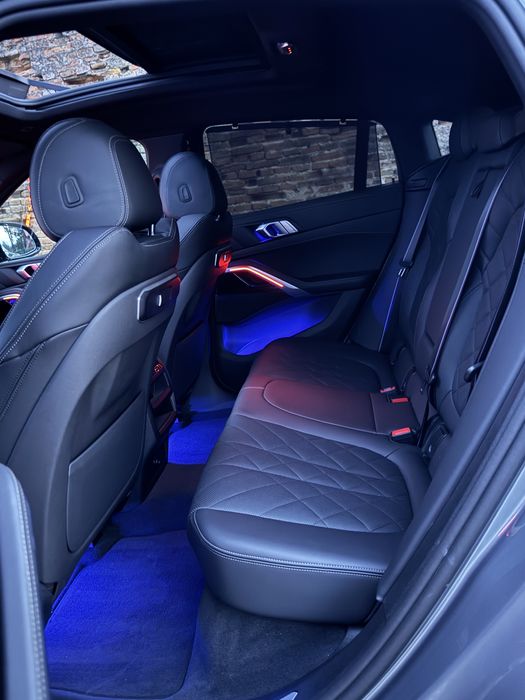 BMW X6 / M Pachet  / Trapa panoramica / Jante 22/ Harman Kardon