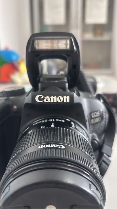 Фотоаппарат Canon EOS 800D, kit EF-s 18-55мм