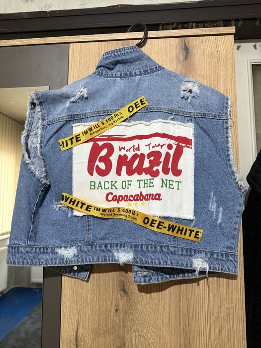 Чисто нов дънков елек