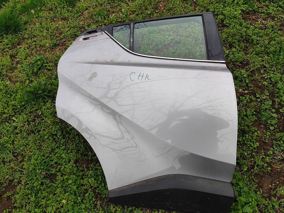 Врати за тойота цхр