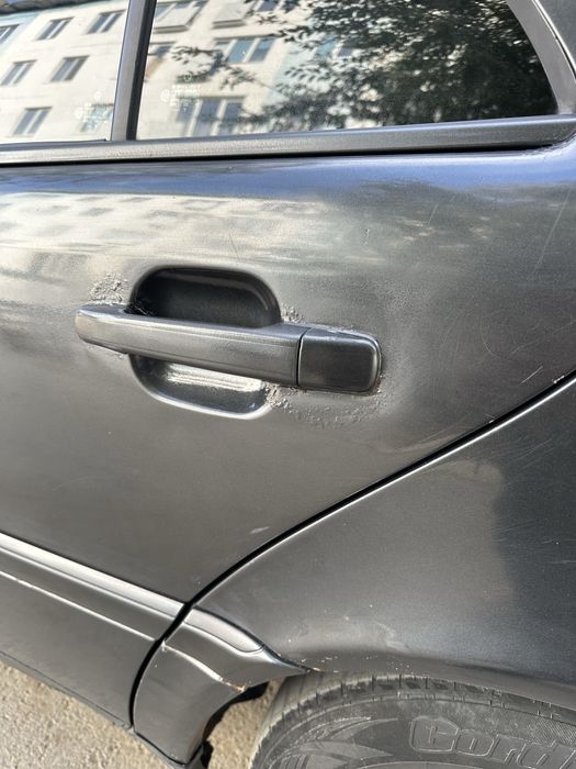 Mercedes Benz C180 W202