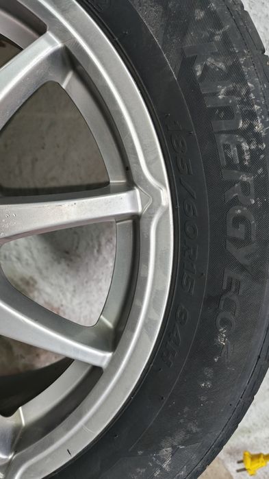 Продам диски 15 с шинами