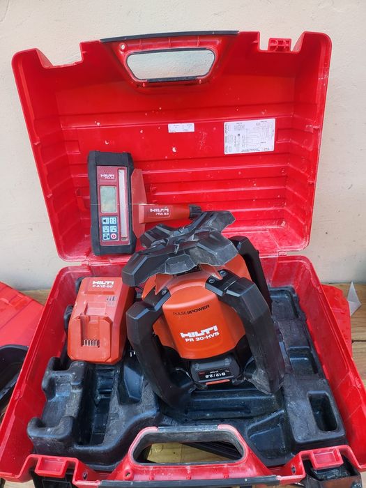Nivela laser Hilti PR 30 - HVS panta dubla