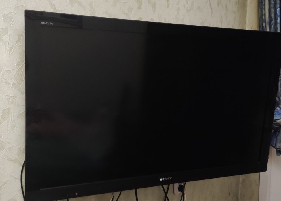 Sony bravia телевизор  диагональ 120