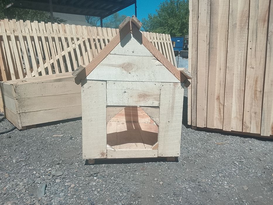 Продам будки для собак