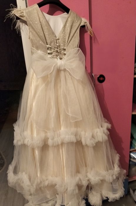 Продам платье бальное