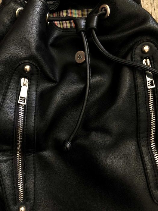 %Разпродажба% на страхотна дамска раница