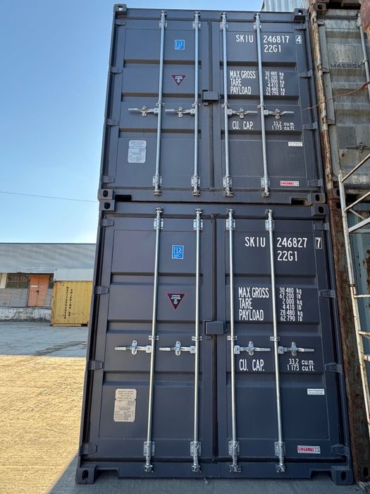 Container maritim 12 m
