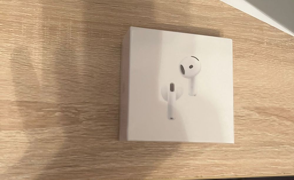 AirPods 4 (Active Noise Cancellation) sigilate