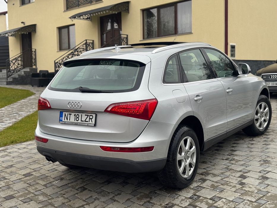 AUDI Q5 // 2010 // PREȚ  9000 NEGOCIABIL!!!
