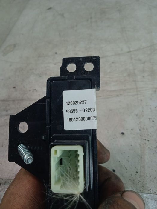 Buton usa rezervor 93555-G2200 Hyundai Ioniq AE [2016 - 2020] 1.6 hyb