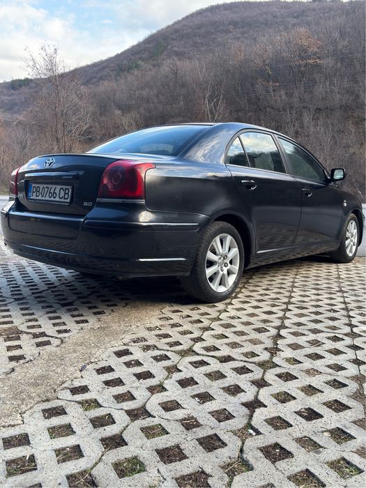 Toyota Avensis D-4D 2003