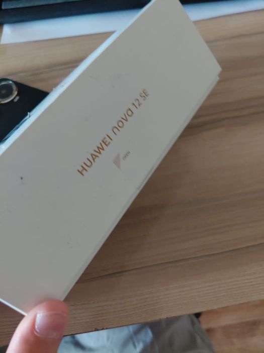 HUAWEI nova 12 SE обмен интересует