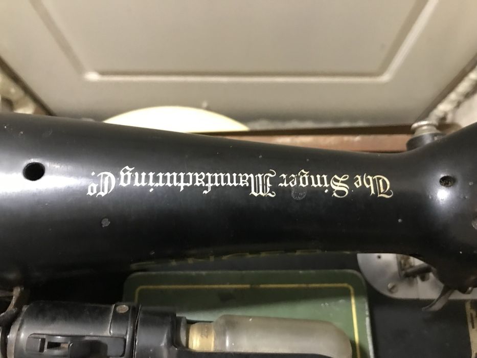 Шевна машина Singer