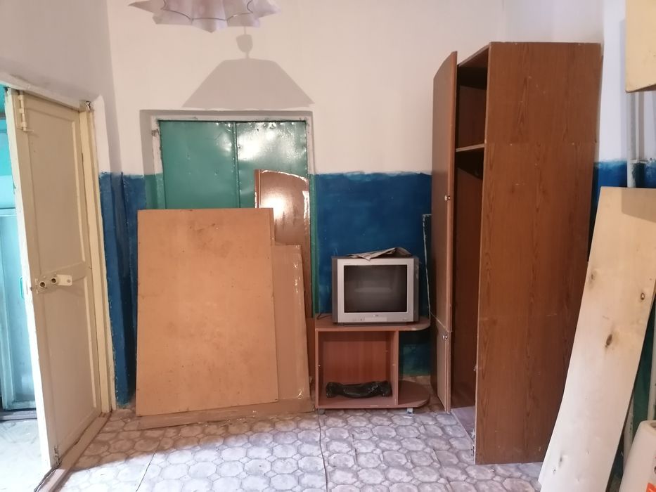 Сдам 2  комнаты со  входом со двора.