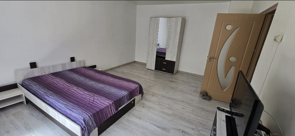 Vand apartament 1 camera Buzaului,SP Judetean