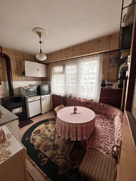 Продава се Тристаен апартамент в Етрополе - 88 кв.м за 3767 €/кв.м - Снимка #9