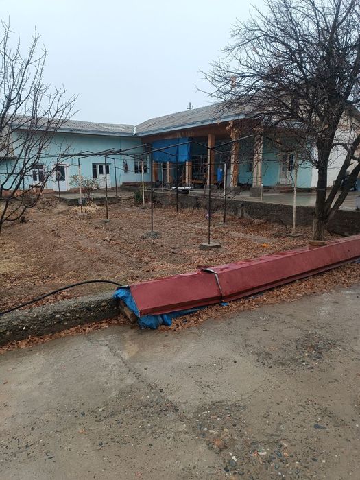 Ховли сотилади холати яхши