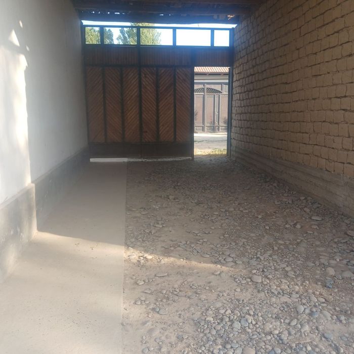 uchastka uy sotiladi