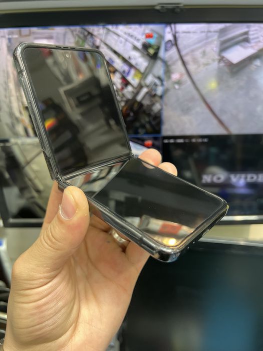 Samsung Z Flip4