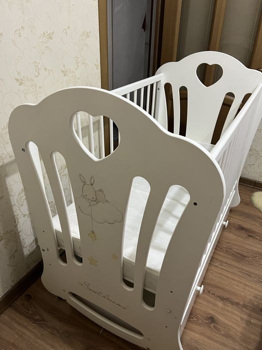 Детский кровать