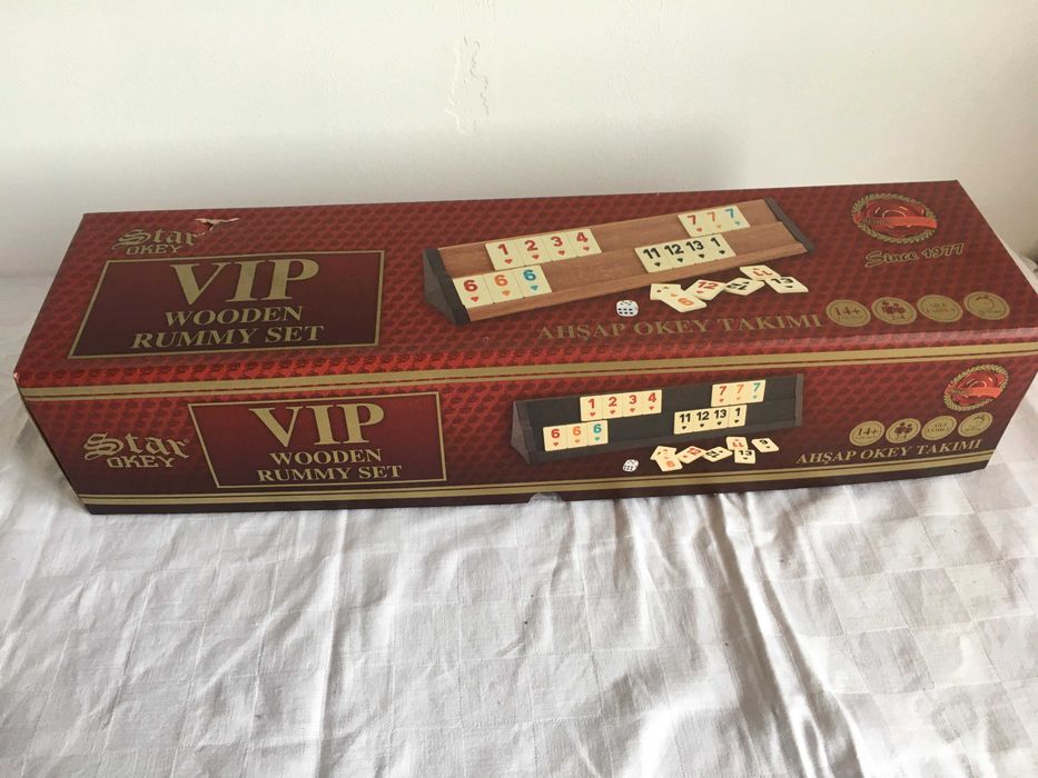 Joc Remi Remy Rummy NOU Table grele din lemn masiv lacuit. SIGILAT!