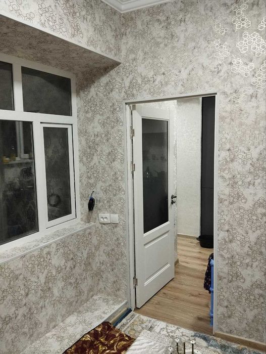 3 xonali 1 etaj, 4 etajli dom yangi yevroremont