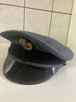 Cascheta / șapcă cu cozoroc  ofițer al Forțelor Aeriene Regale