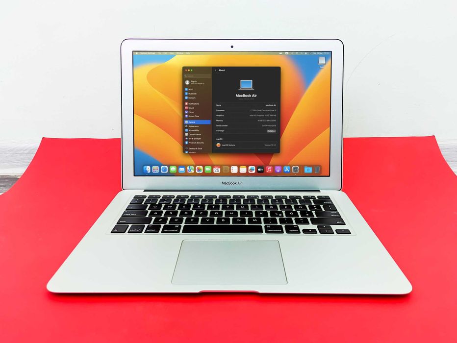 MacBook Air 13 A1466 240GB | 82% Батерия |  4GB RAM | Ventura