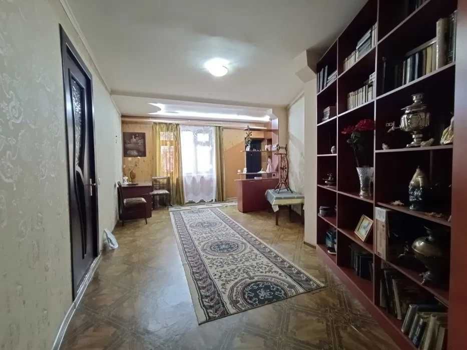 Срочно продается квартира на Себзаре 3в4/1/9  96м2 Ипотека