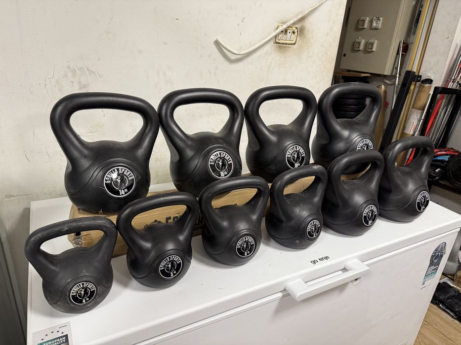 Set Kettlebell 4 kg.5 kg.6 kg.8 kg.10 kg.12 kg.14 kg.16 kg.18 kg.20 kg