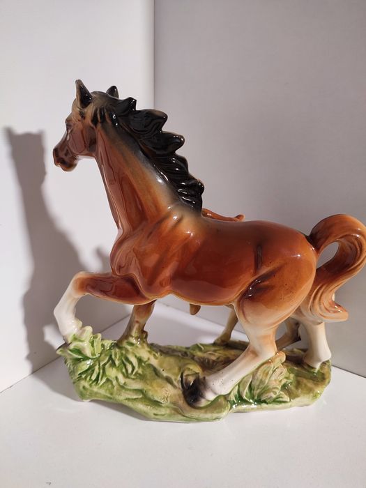 Bibelou porțelan căluți