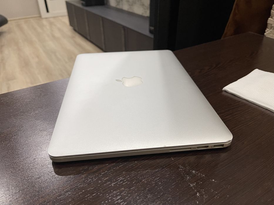 * Apple MacBook PRO A1502 mid 2013 Core i5 Retina! не дорого!