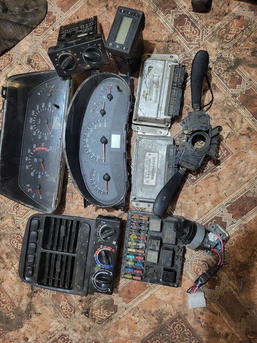 Продам ваз 2112 запчасти