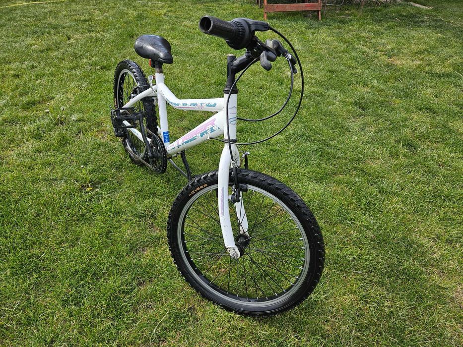 Bicicletă fete de 20 inch