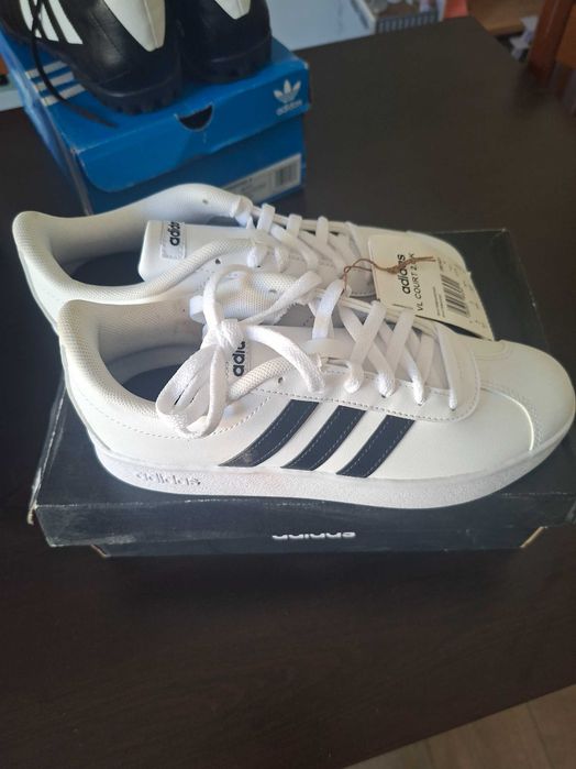 Дамски маратонки adidas