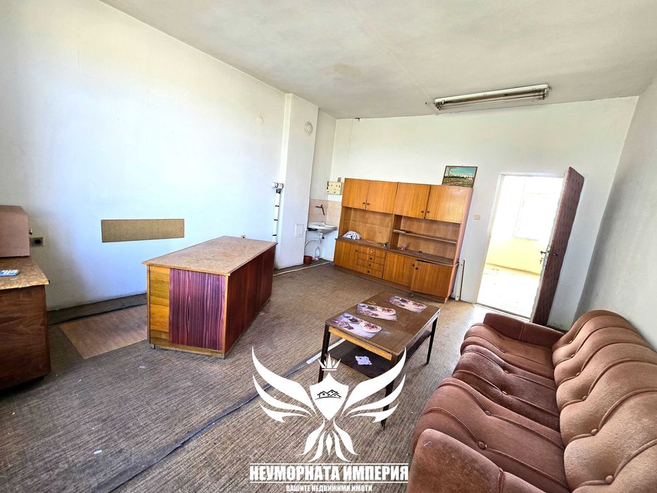 Под наем помещения, офиси, склад 200кв.м. в гр.Асеновград