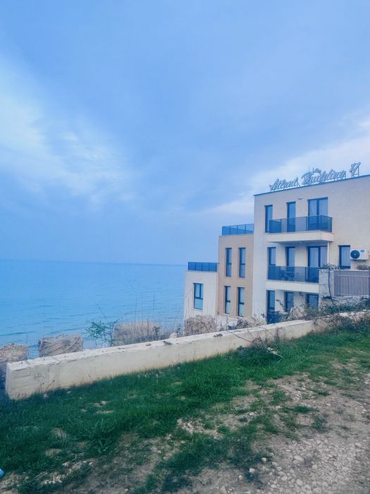 Продава се Тристаен апартамент в Обзор - 100 кв.м за 1750 €/кв.м - Снимка #9