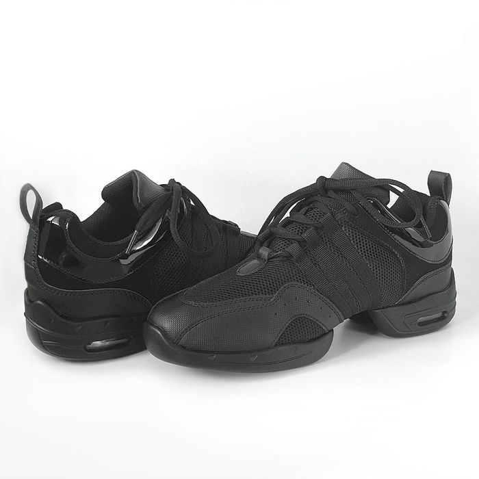 Маратонки за танци