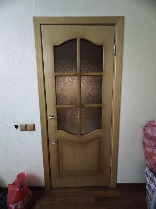 Межкомнатные двери б/у