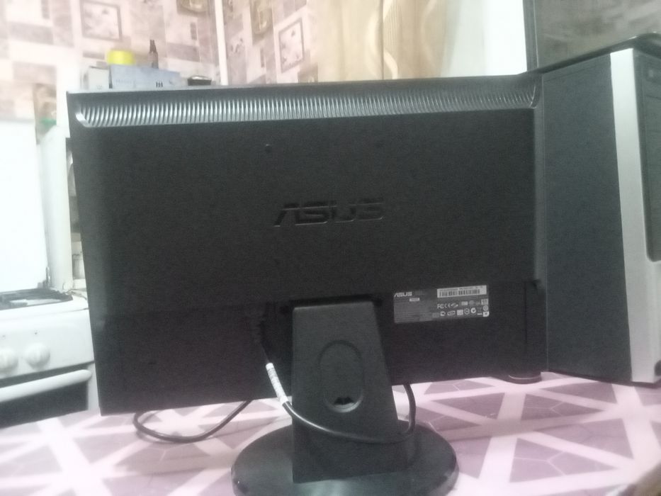 Монитор исправный