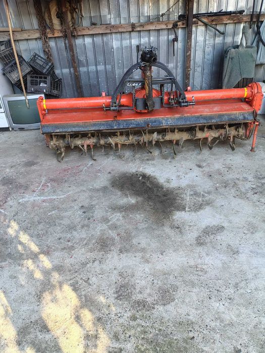 Vand freza agricola tractor - 2 metri