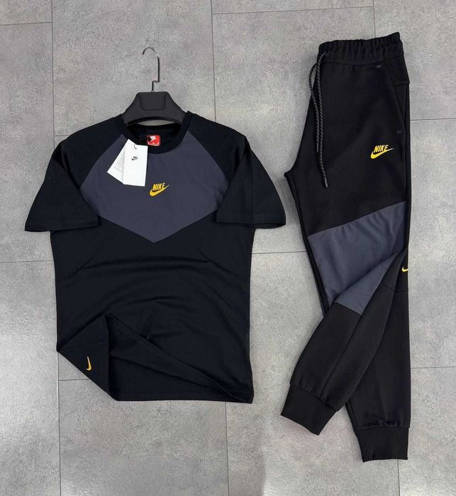 Мъжки Екипи Nike