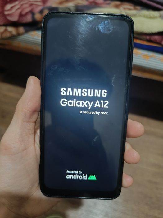 Смартфон Samsung a 12